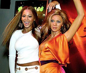 Файл:Unexpected-fun-at-madame-tussauds-wax-museum-21294809.jpg